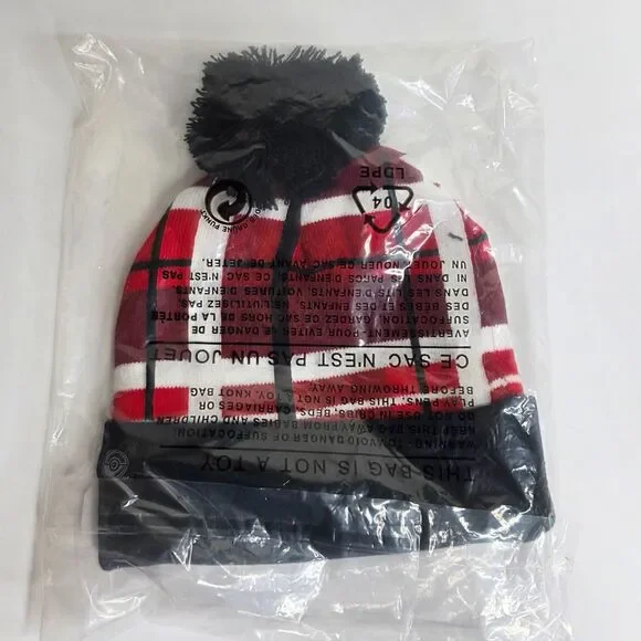 Pokémon Center Pikachu & Eevee Red Black Plaid Knit Beanie One Size Adult - NEW - Picture 4 of 4